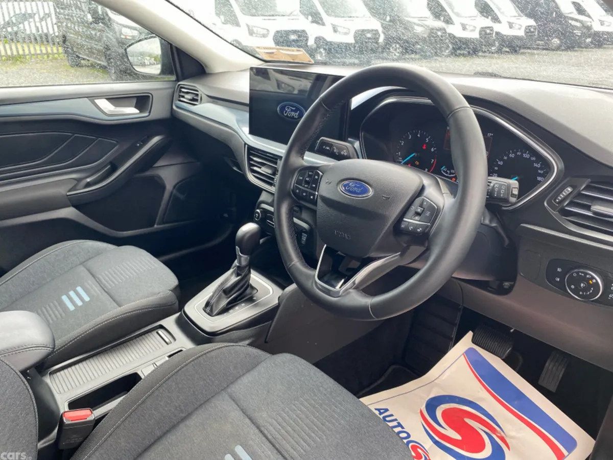 Ford Focus Estate, Petrol, 2024, Grey
