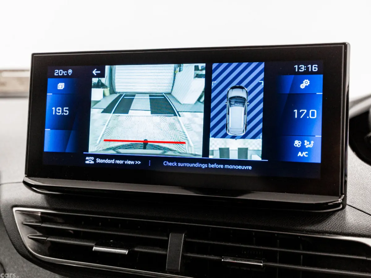 Peugeot 3008 SUV, Diesel, 2022, Red