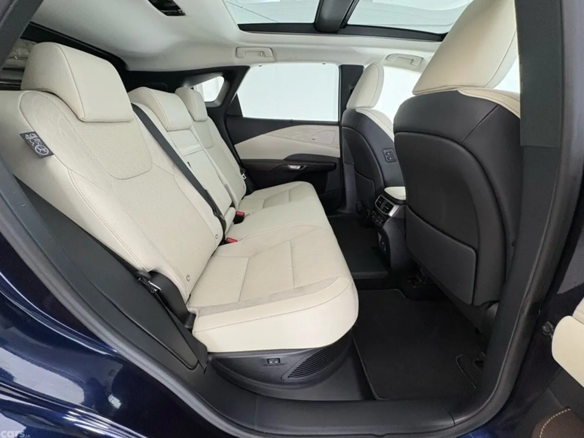 Lexus RX450H+ SUV, Petrol Plug-in Hybrid, 2023, Blue