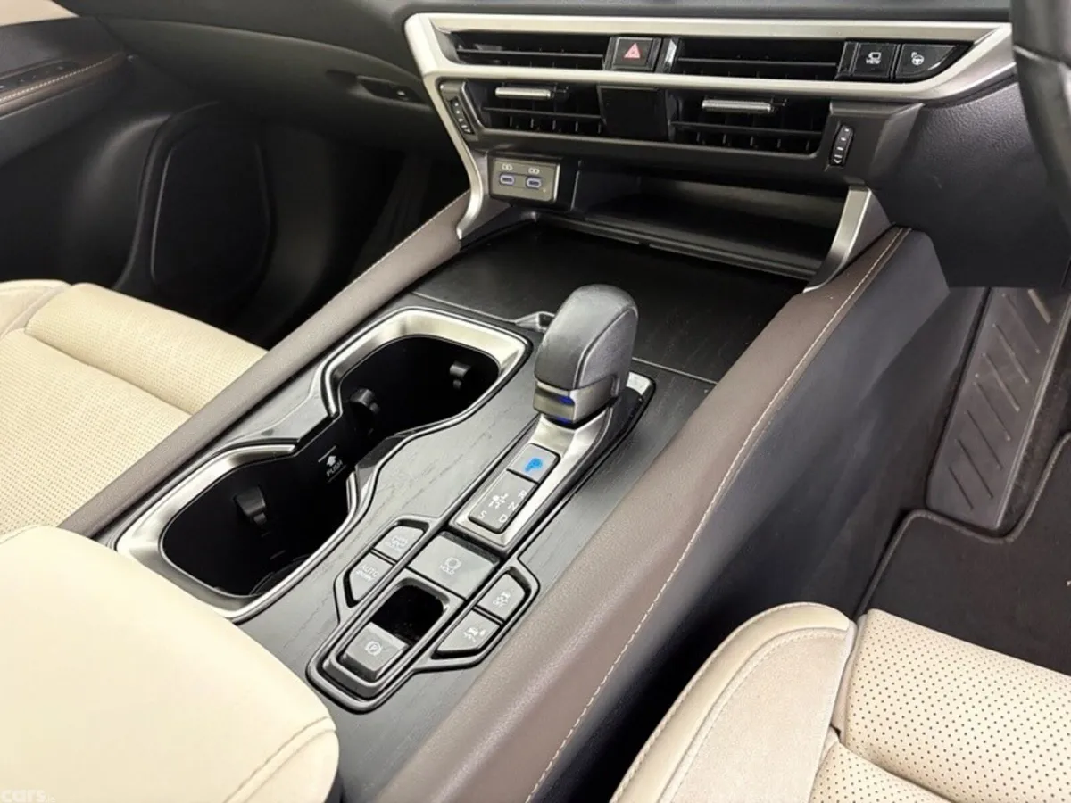 Lexus RX450H+ SUV, Petrol Plug-in Hybrid, 2023, Blue