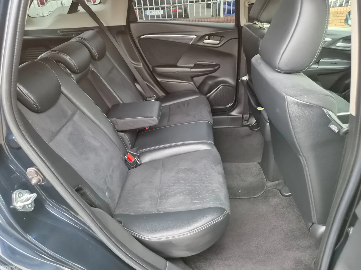 Honda Shuttle SUV, Petrol Hybrid, 2016, Blue