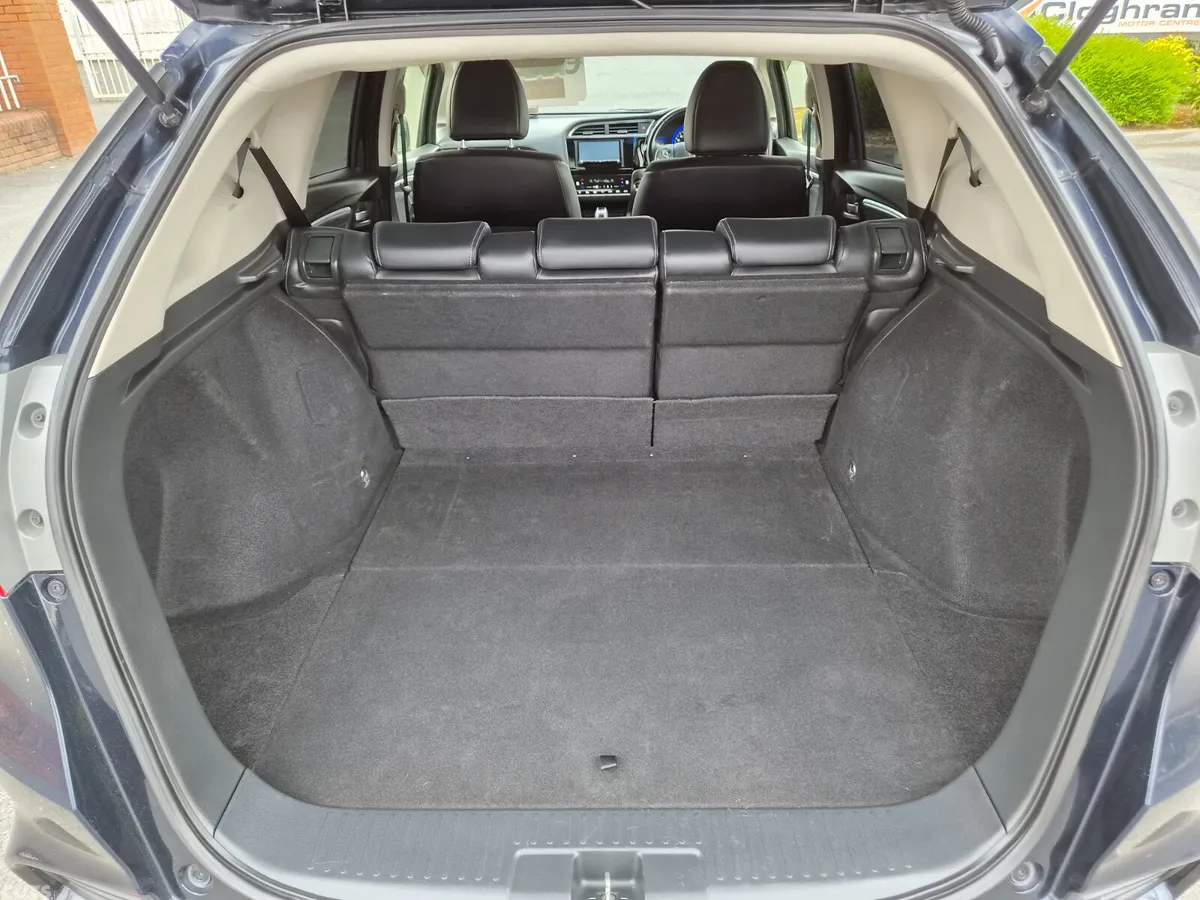 Honda Shuttle SUV, Petrol Hybrid, 2016, Blue