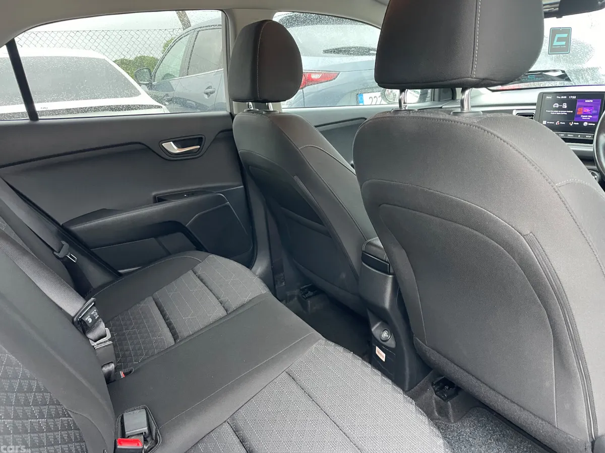 Kia Rio Hatchback, Petrol, 2023, Grey
