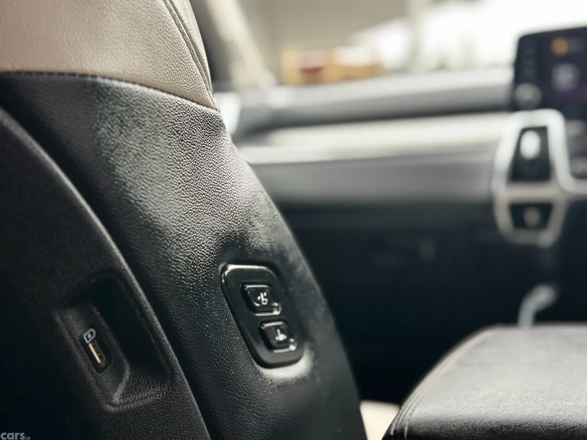 Kia Sorento SUV, Diesel, 2022, Grey