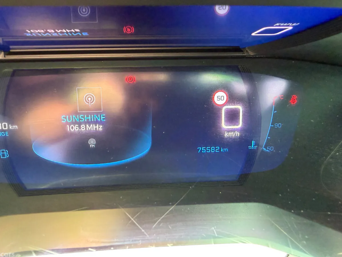 Peugeot 2008 MPV, Petrol, 2023, Black