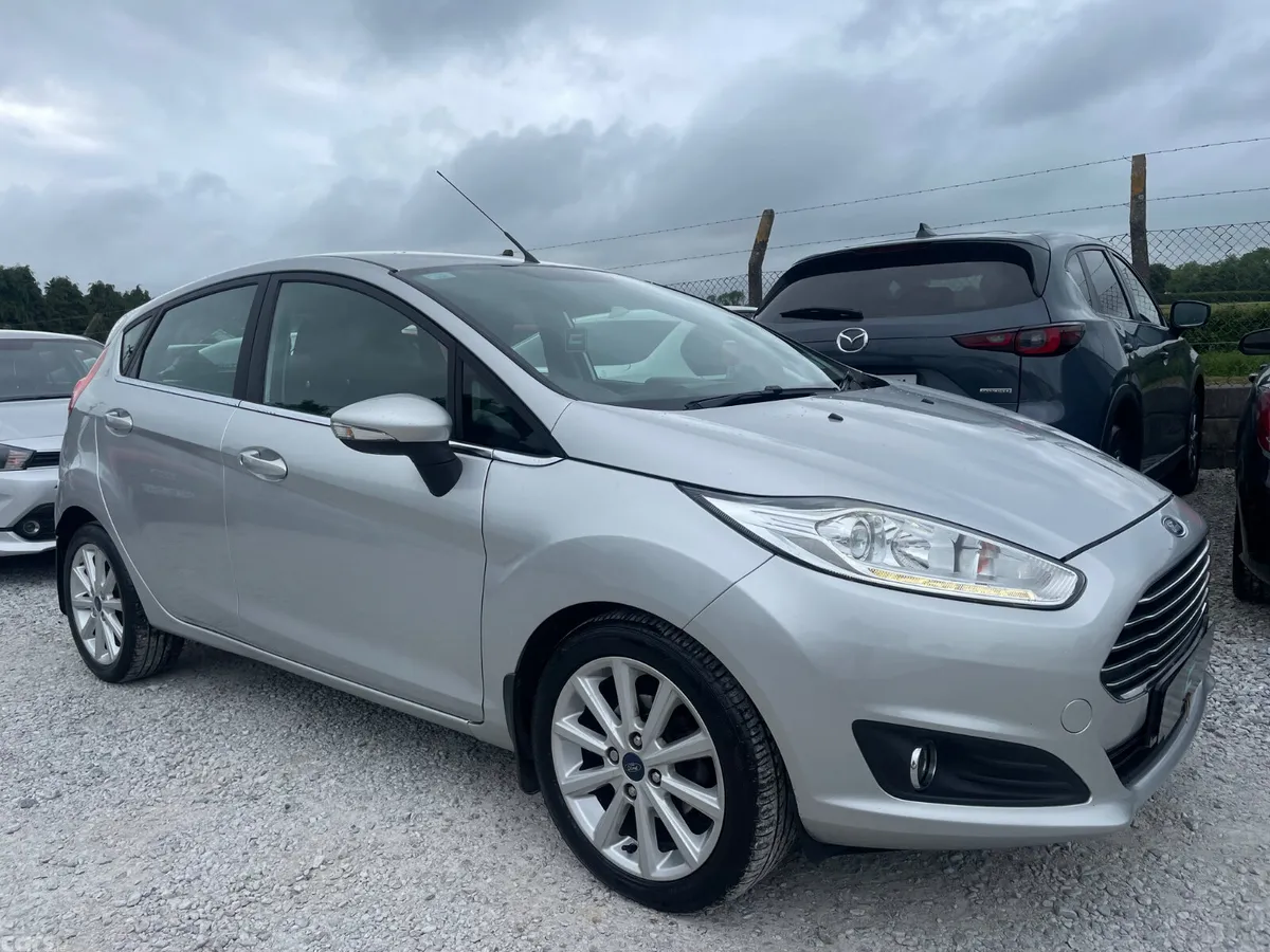 Ford Fiesta Hatchback, Diesel, 2016, Silver