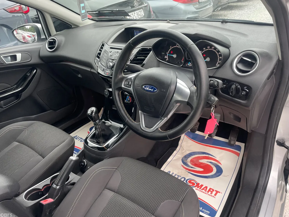 Ford Fiesta Hatchback, Diesel, 2016, Silver