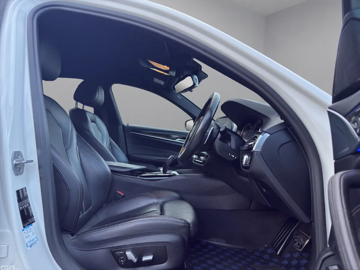 BMW 5-Series Saloon, Petrol, 2018, White