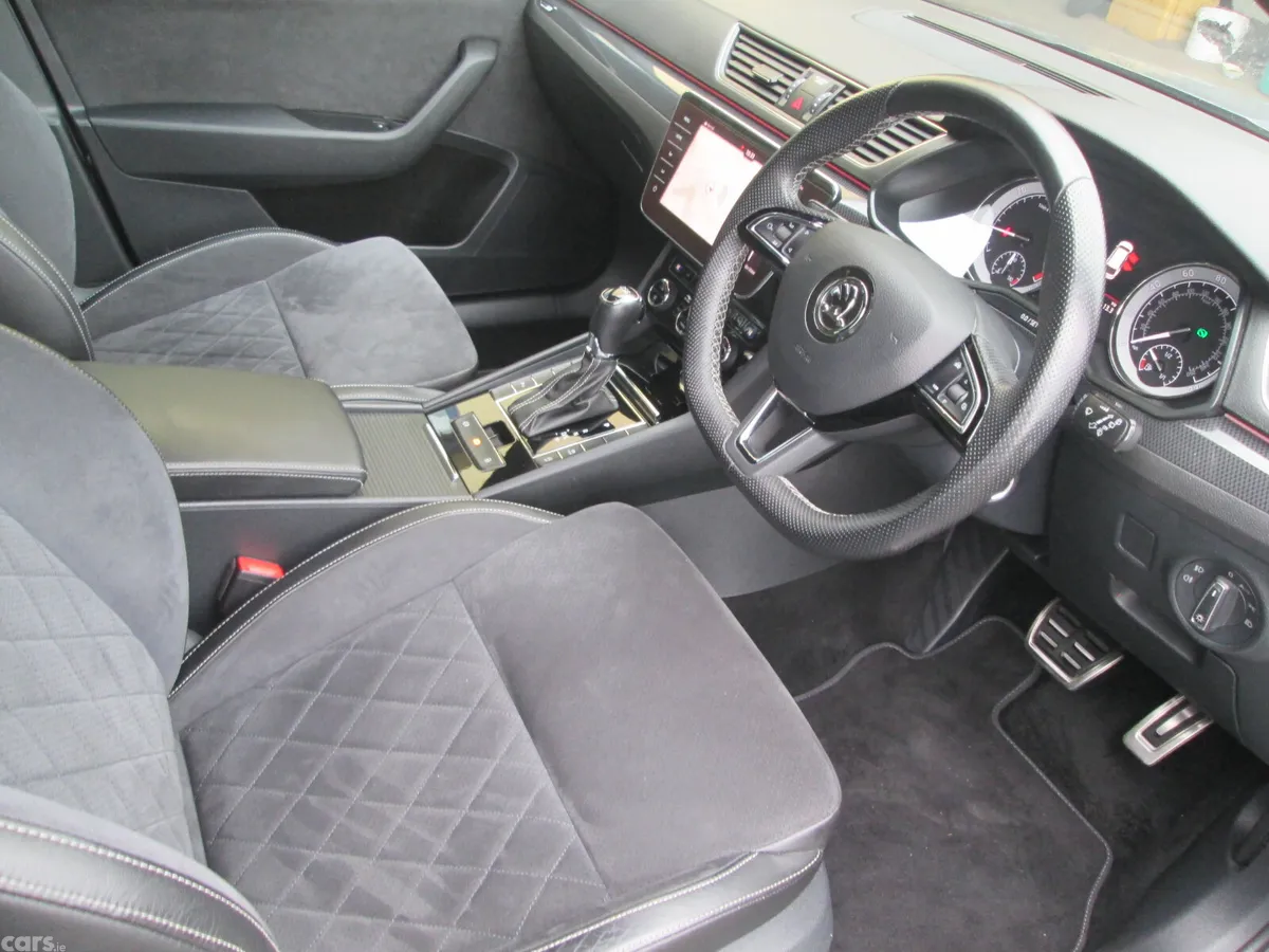 Skoda Superb Estate, Diesel, 2019, Grey