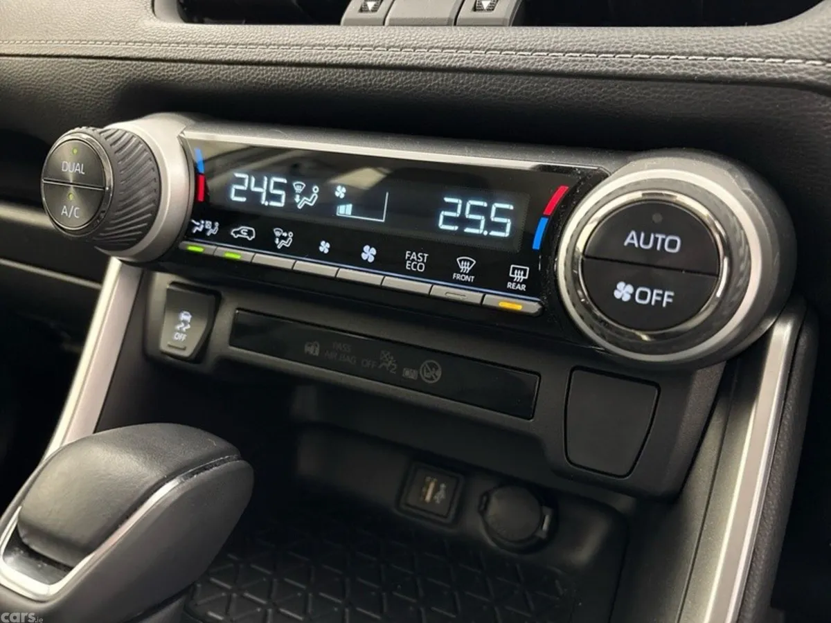 Toyota RAV4 SUV, Petrol Hybrid, 2024, Grey