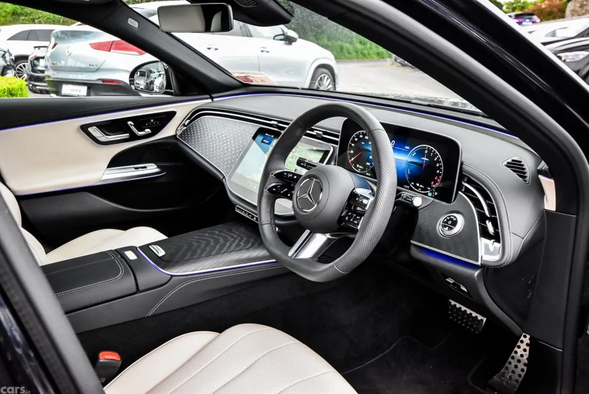 Mercedes-Benz E-Class Saloon, Diesel Plug-in Hybrid, 2026, Blue