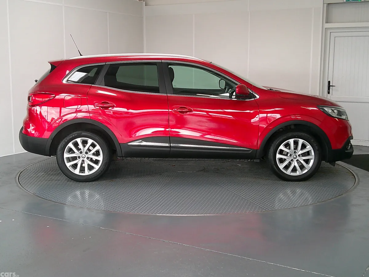 Renault Kadjar SUV, Diesel, 2016, Red