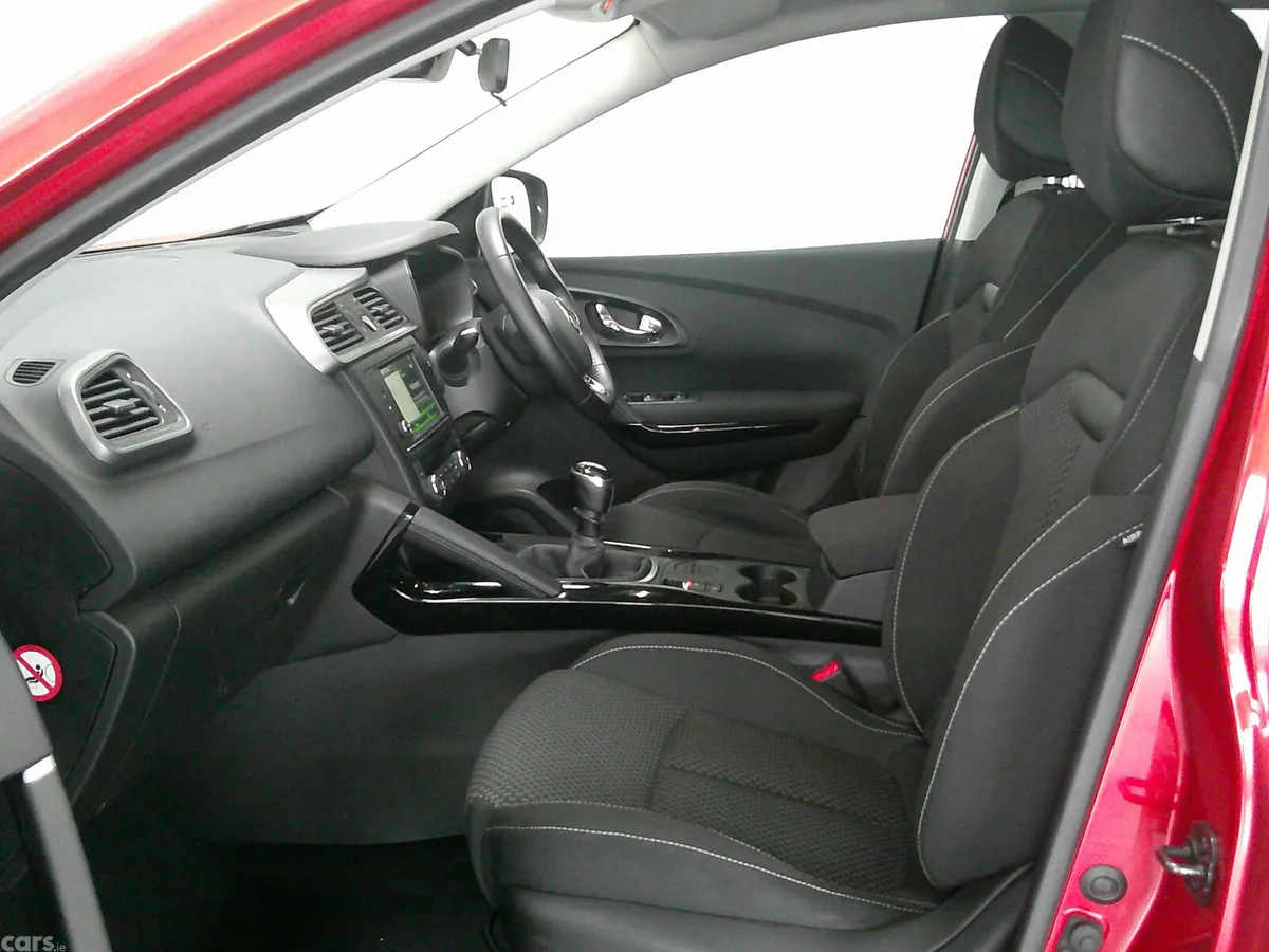 Renault Kadjar SUV, Diesel, 2016, Red