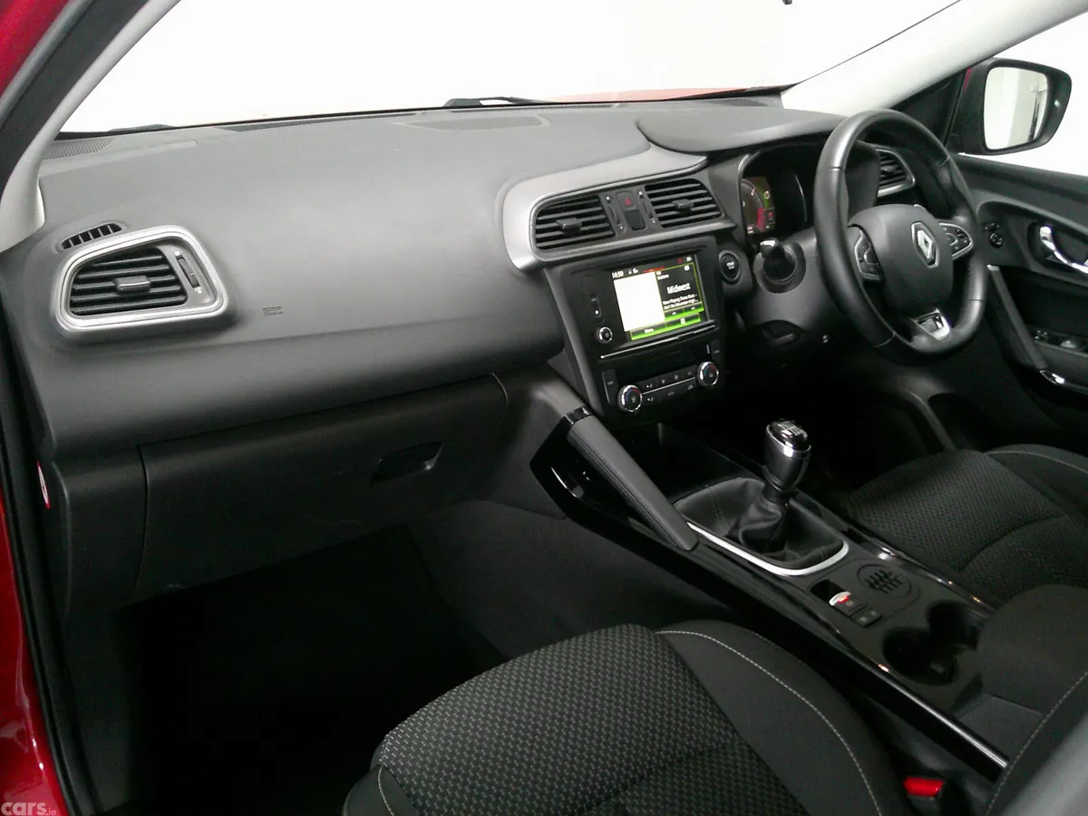 Renault Kadjar SUV, Diesel, 2016, Red