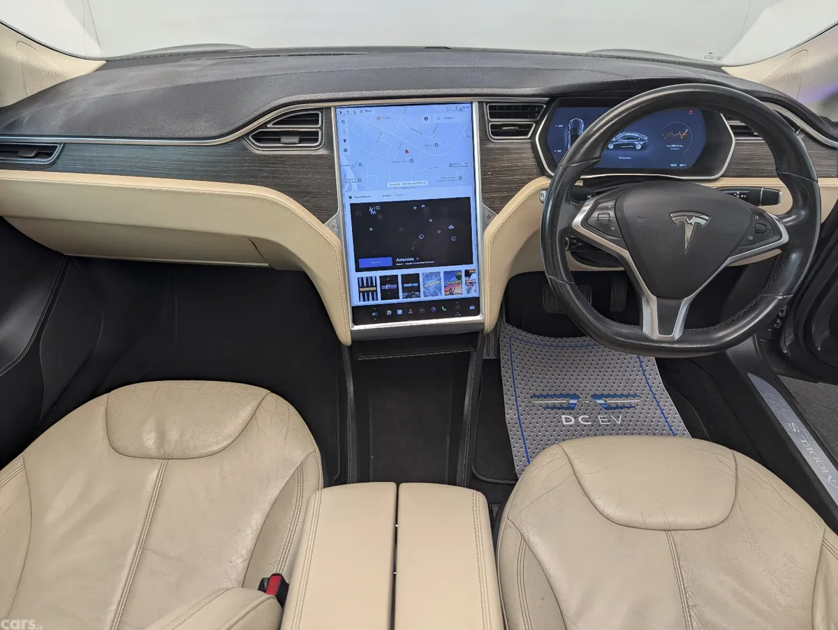 Tesla Model S Hatchback, Electric, 2014, Grey