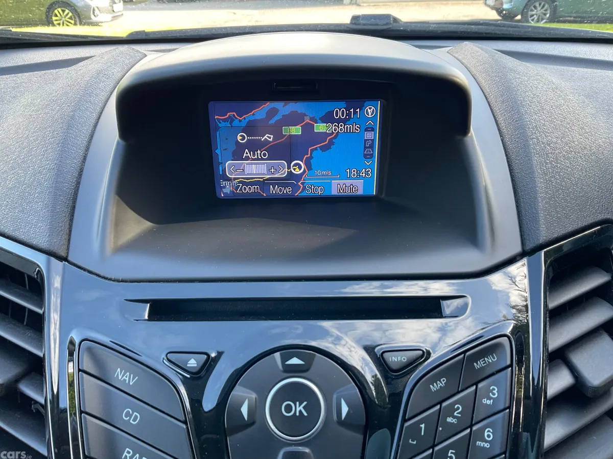 Ford Fiesta Hatchback, Petrol, 2017, Grey