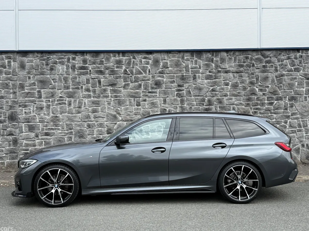 BMW 3-Series Estate, Diesel, 2021, Grey