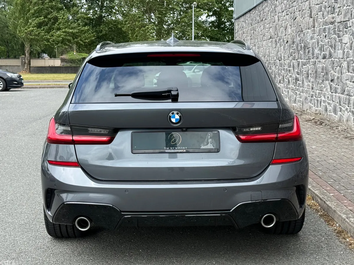 BMW 3-Series Estate, Diesel, 2021, Grey