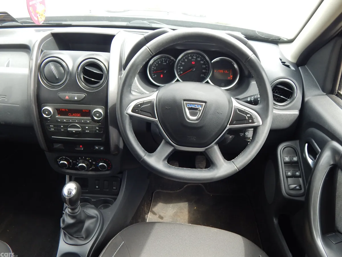 Dacia Duster SUV, Diesel, 2018, Black
