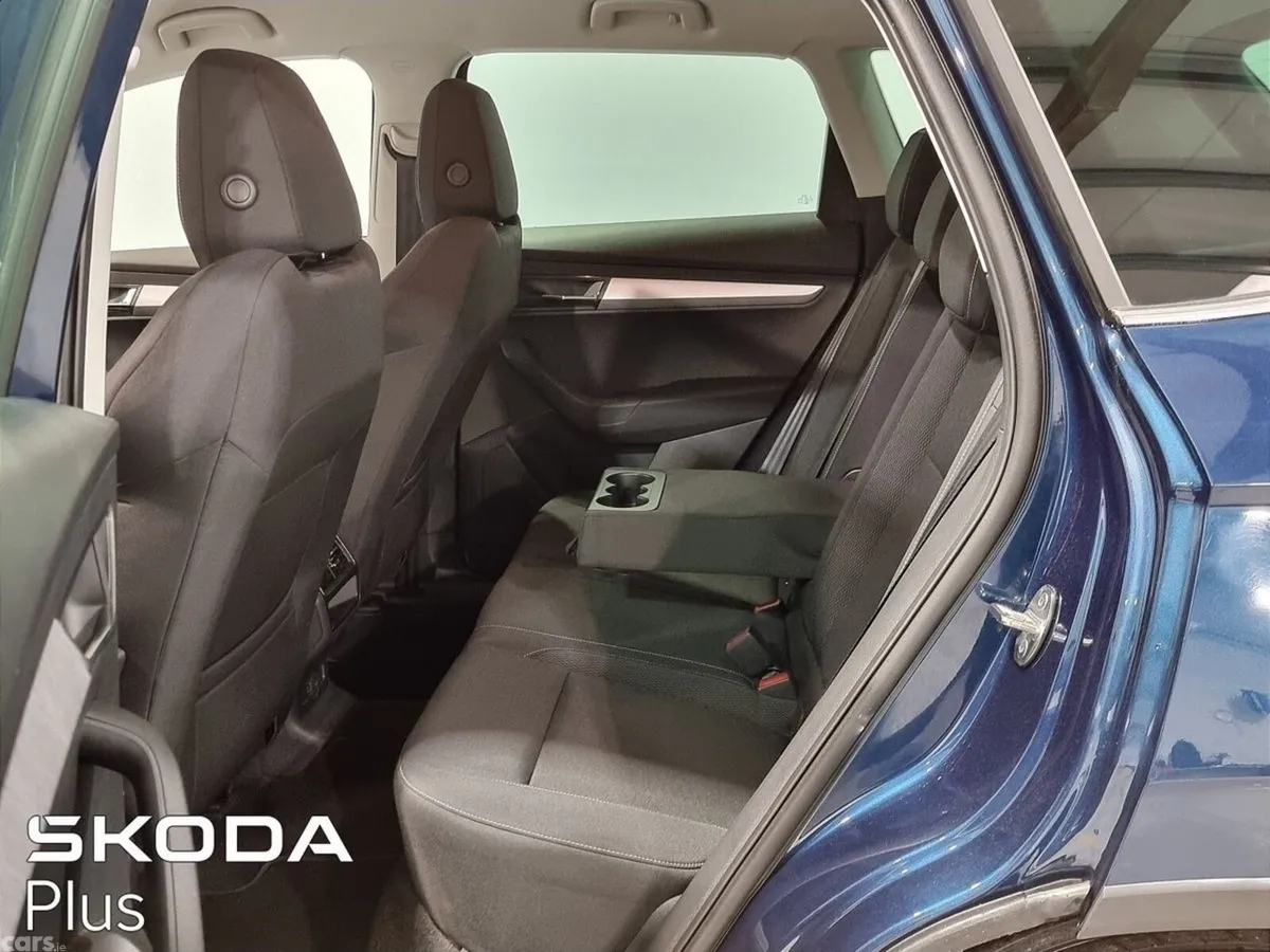 Skoda Karoq SUV, Diesel, 2023, Blue