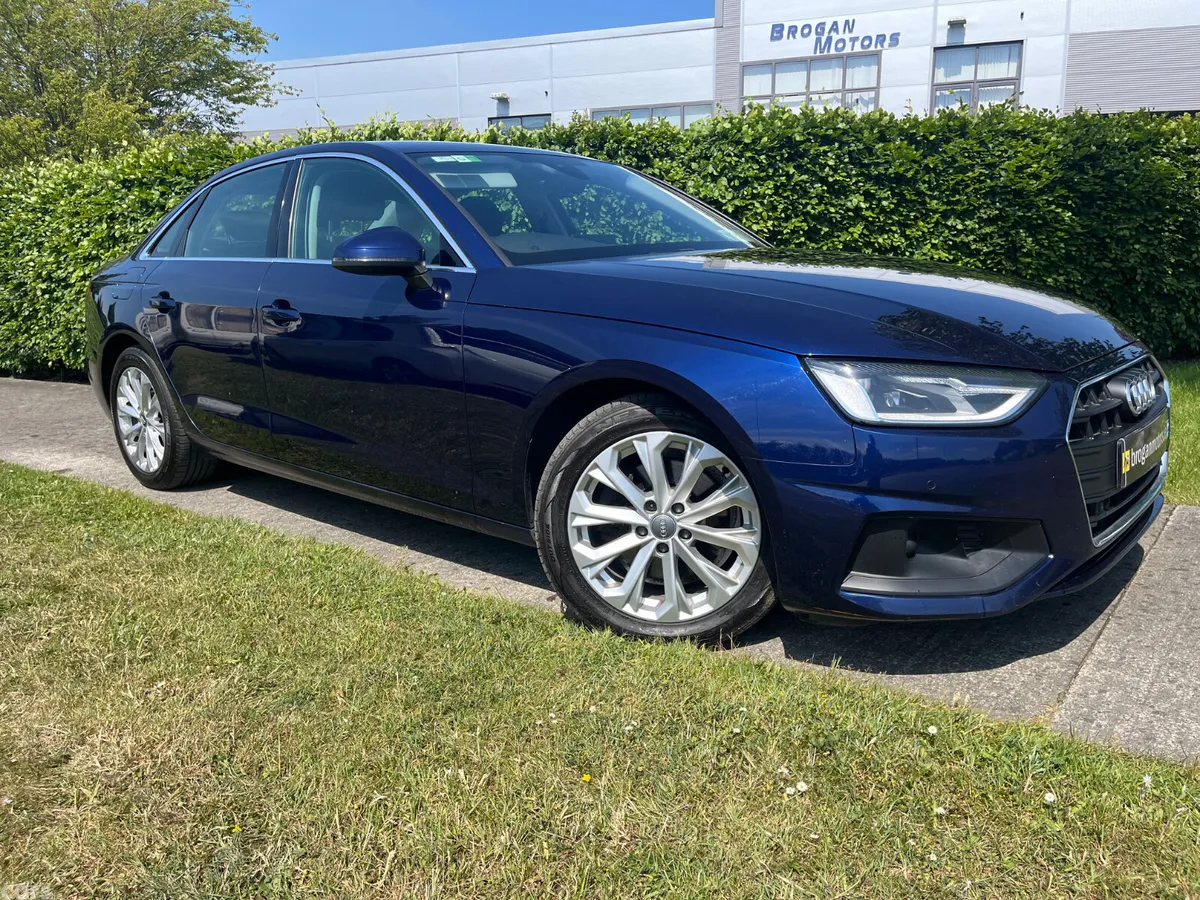 Audi A4 Saloon, Diesel, 2020, Blue