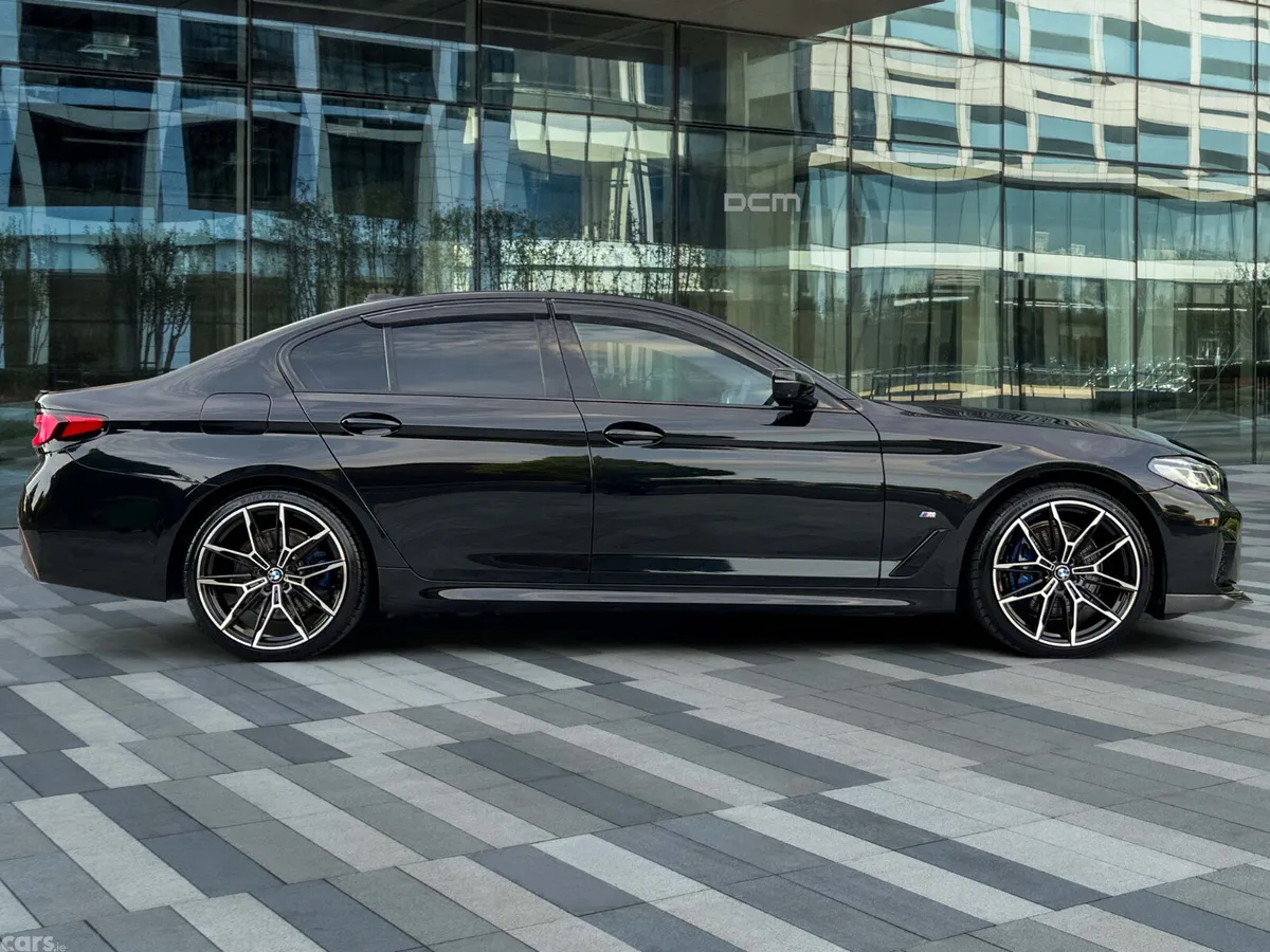 BMW 5-Series Saloon, Petrol Plug-in Hybrid, 2020, Black