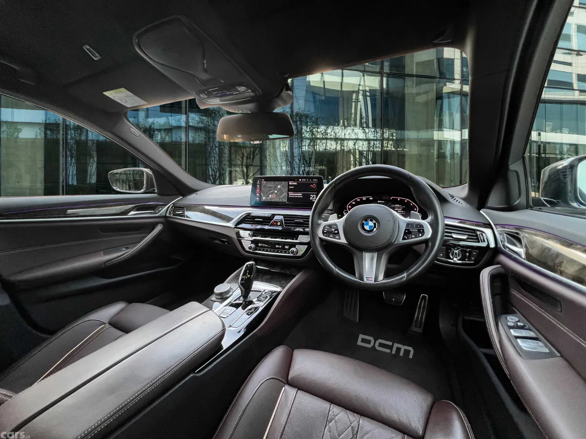 BMW 5-Series Saloon, Petrol Plug-in Hybrid, 2020, Black