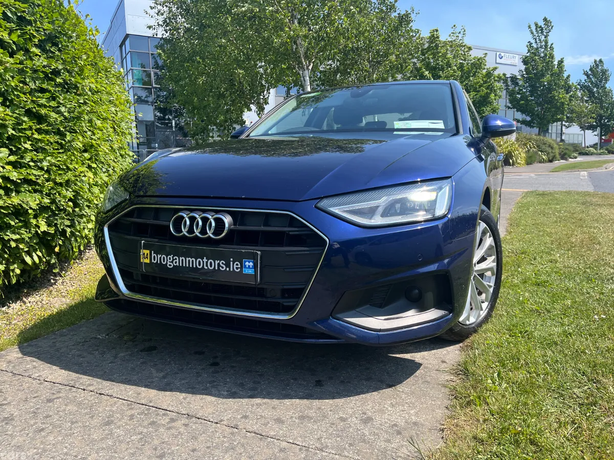 Audi A4 Saloon, Diesel, 2020, Blue