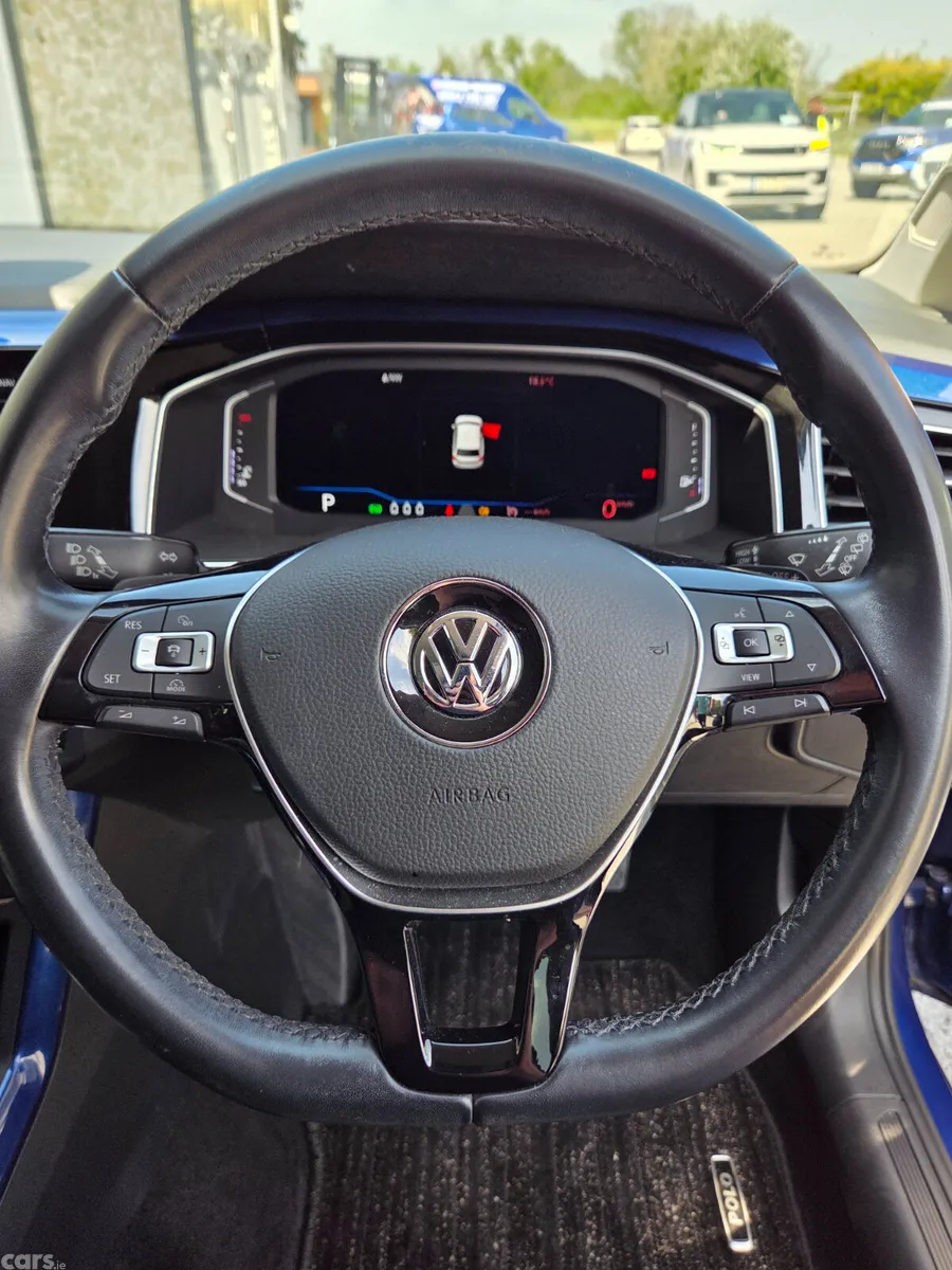 Volkswagen Polo Hatchback, Petrol, 2019, Blue