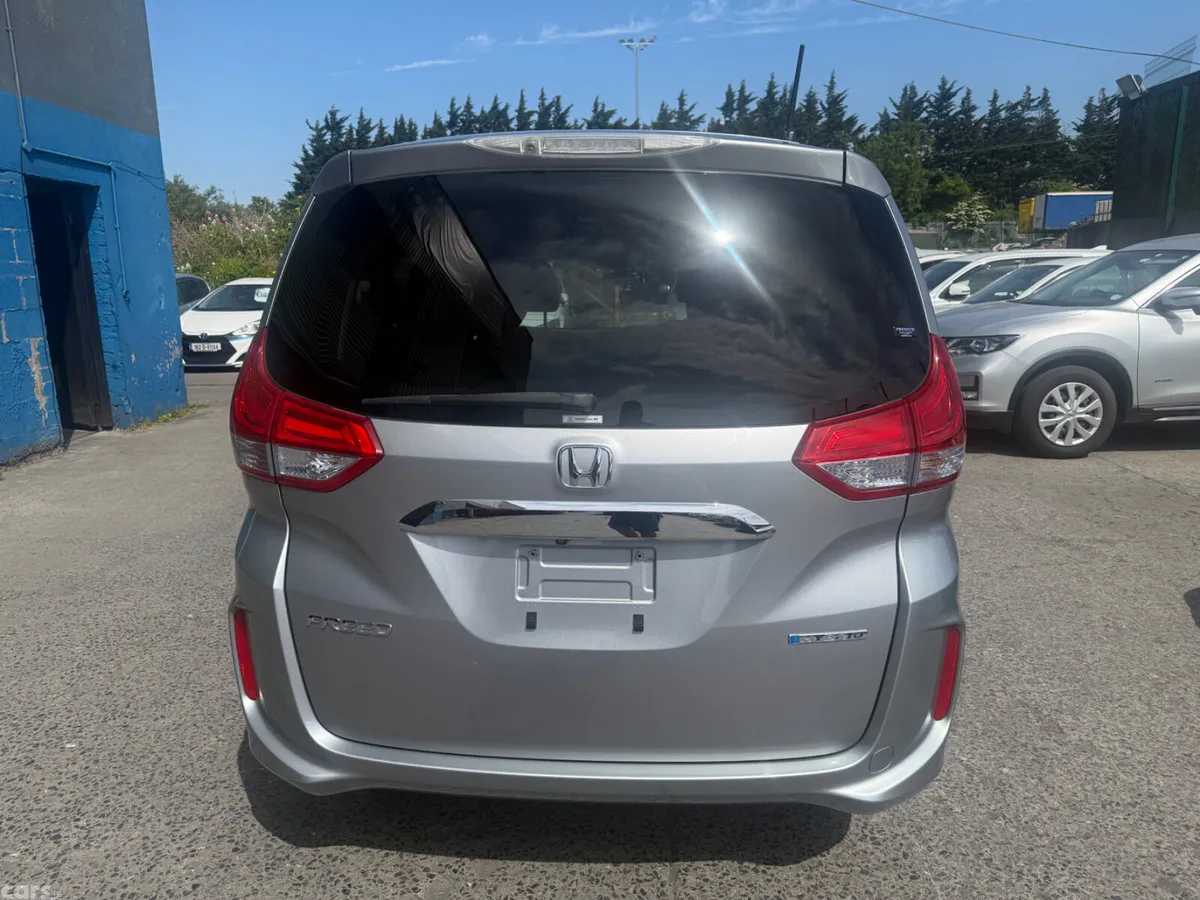 Honda Freed Hatchback, Petrol Hybrid, 2017, Silver