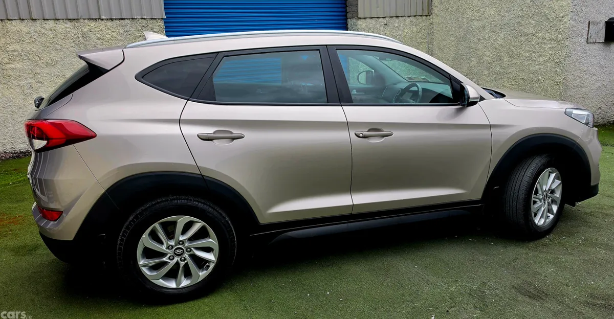 Hyundai Tucson SUV, Diesel, 2016, Beige