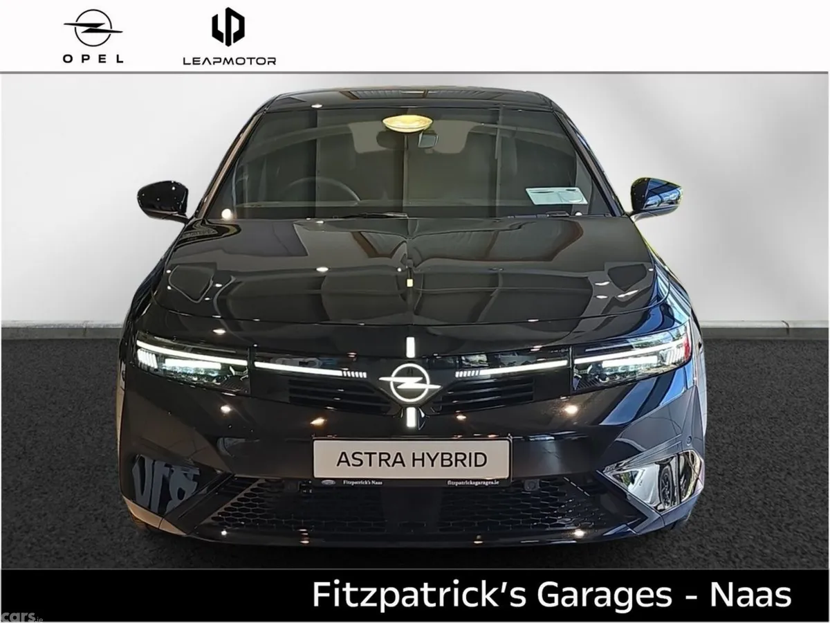 Opel Astra Hatchback, Petrol Hybrid, 2026, Black