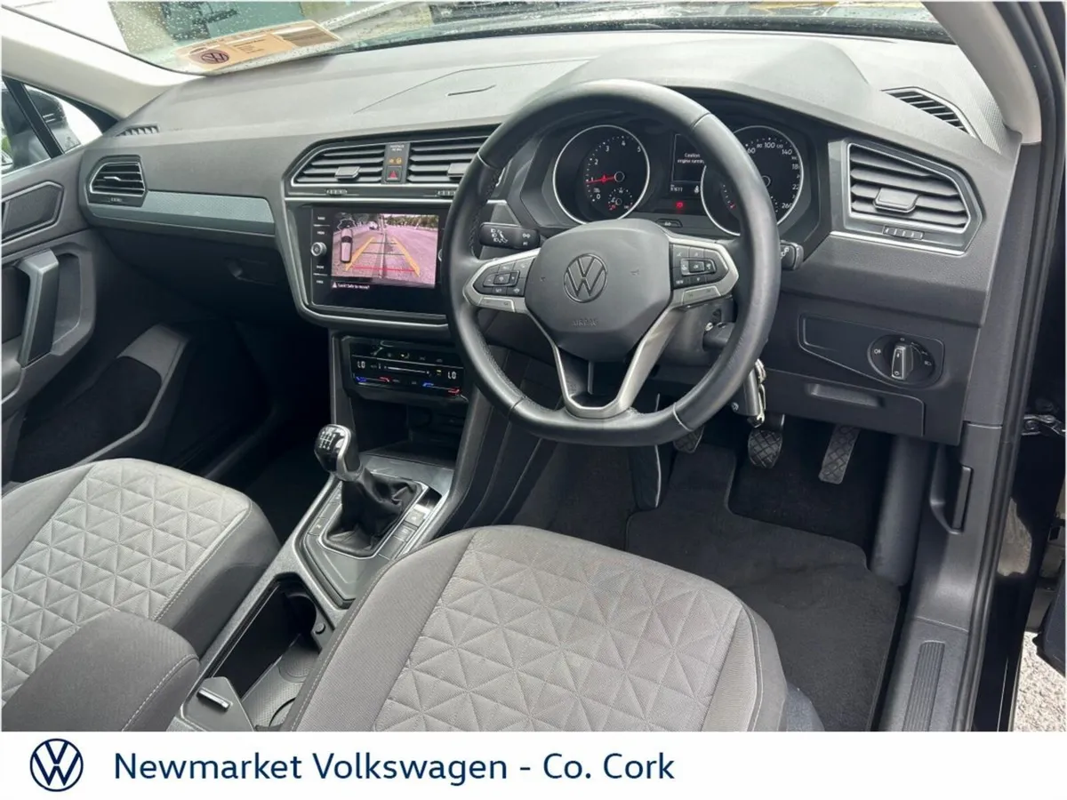 Volkswagen Tiguan SUV, Petrol, 2021, Black