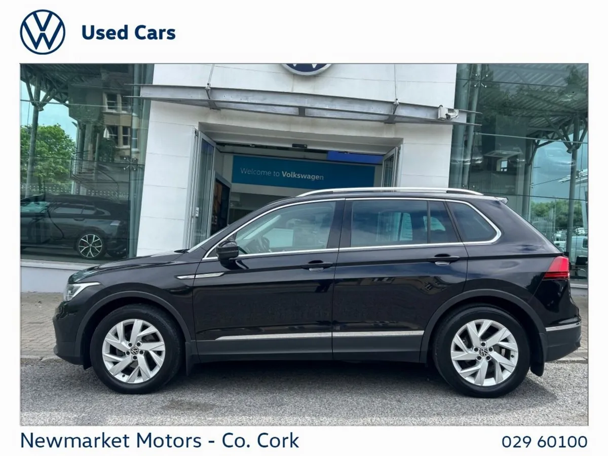 Volkswagen Tiguan SUV, Petrol, 2021, Black