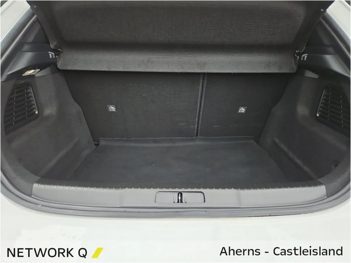 Opel Mokka SUV, Petrol, 2024, White