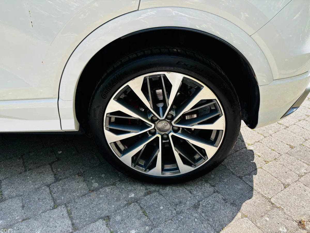 Audi SQ2 Hatchback, Petrol, 2020, White
