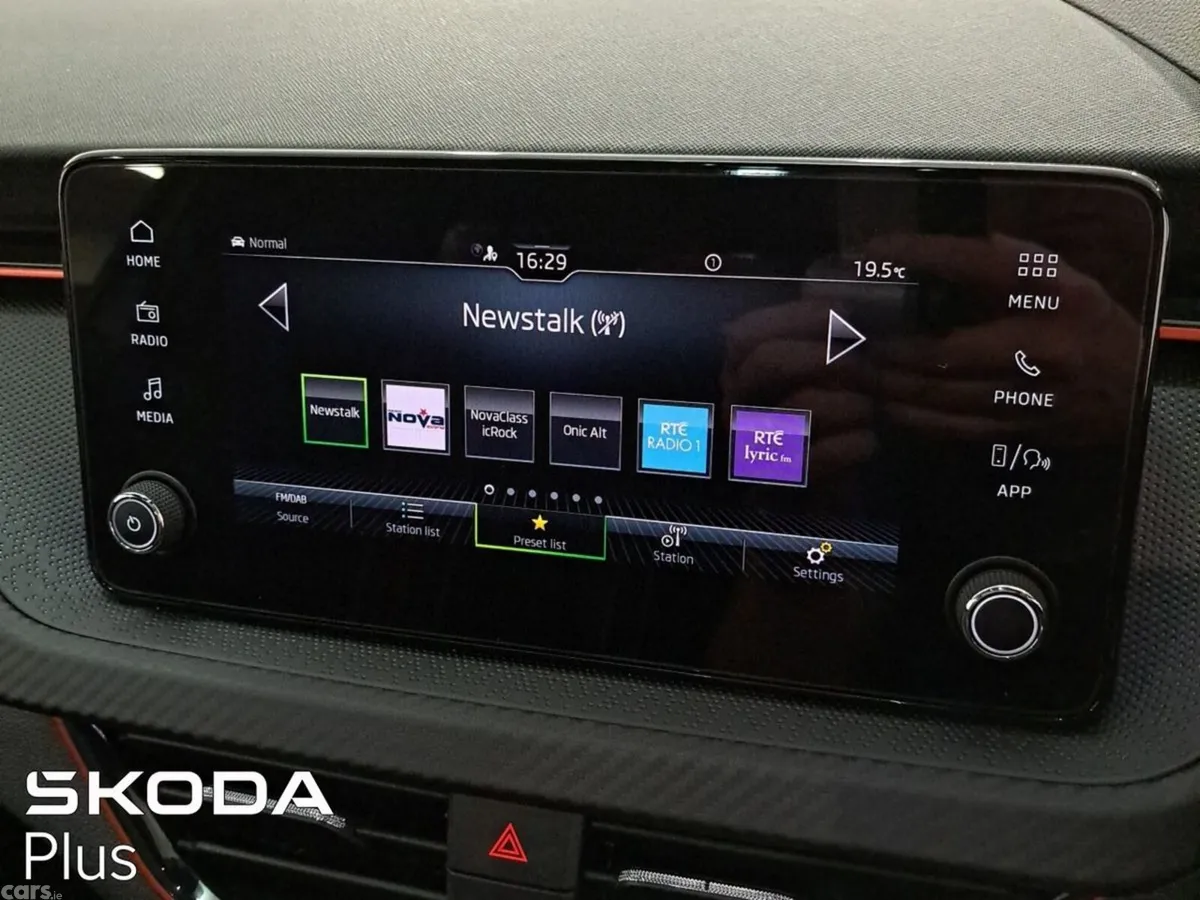 Skoda Scala Hatchback, Petrol, 2026, Grey
