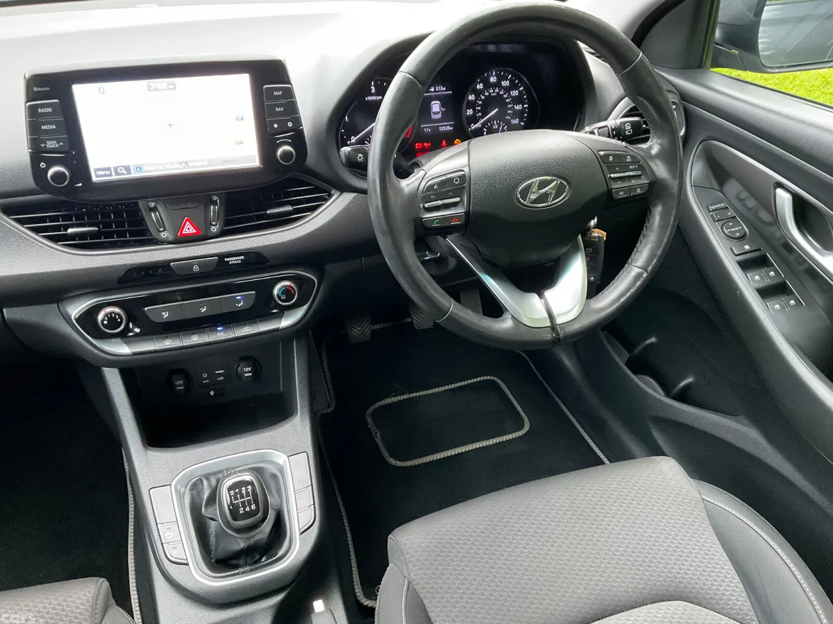 Hyundai i30 Hatchback, Diesel, 2017, Grey