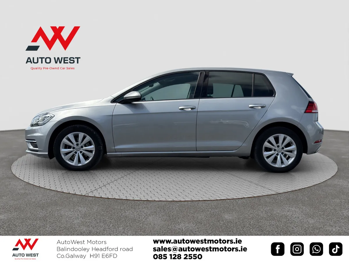 Volkswagen Golf Hatchback, Petrol, 2017, Grey