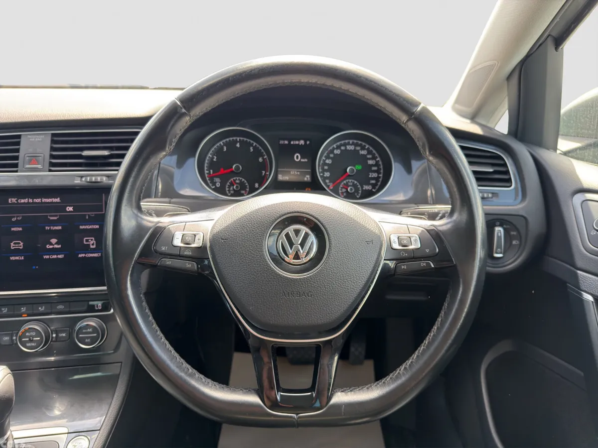 Volkswagen Golf Hatchback, Petrol, 2017, Grey
