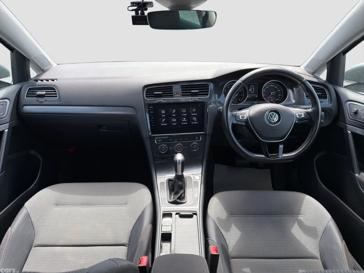 Volkswagen Golf Hatchback, Petrol, 2017, Grey