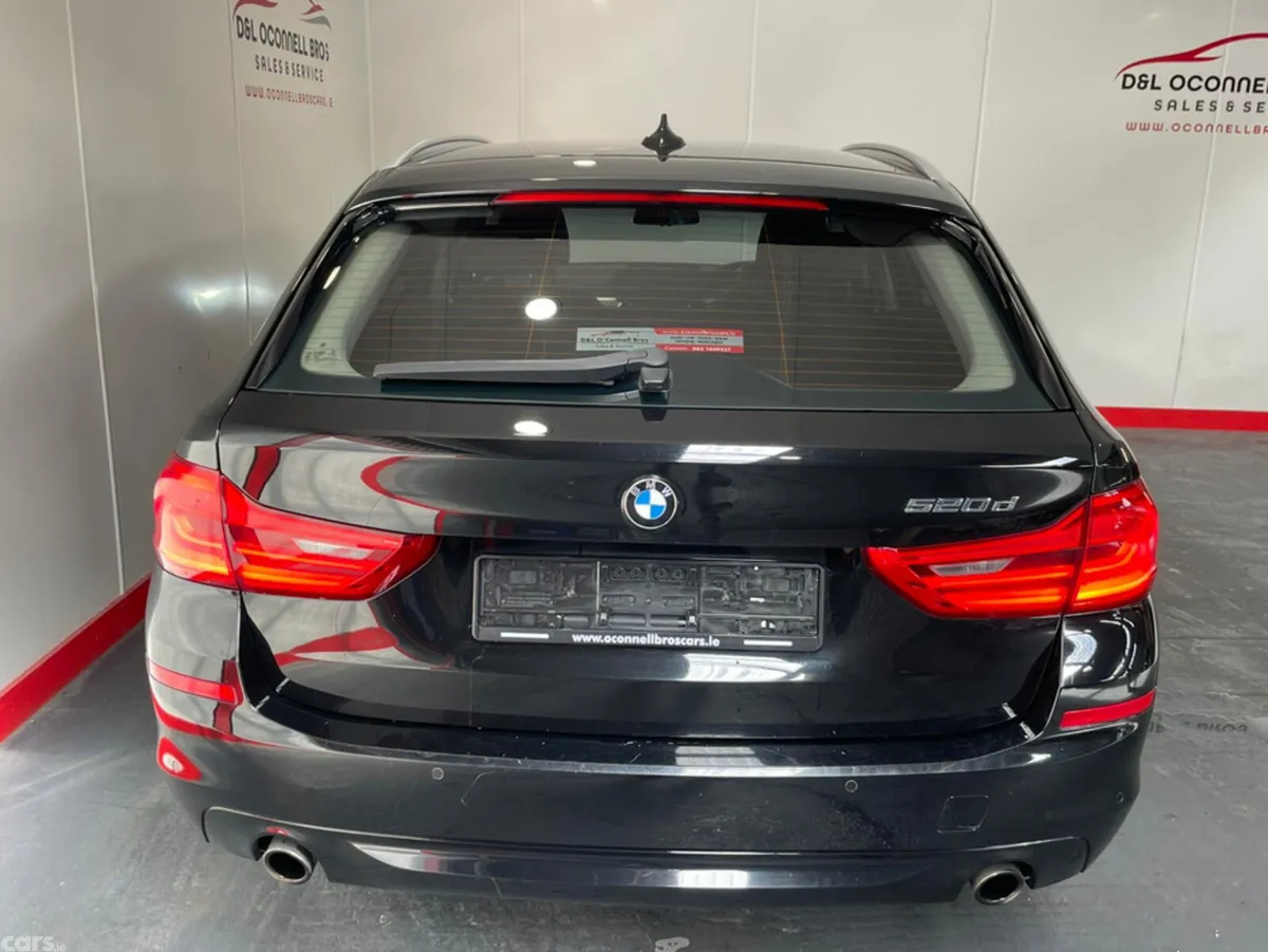 BMW 5-Series Estate, Diesel, 2018, Black