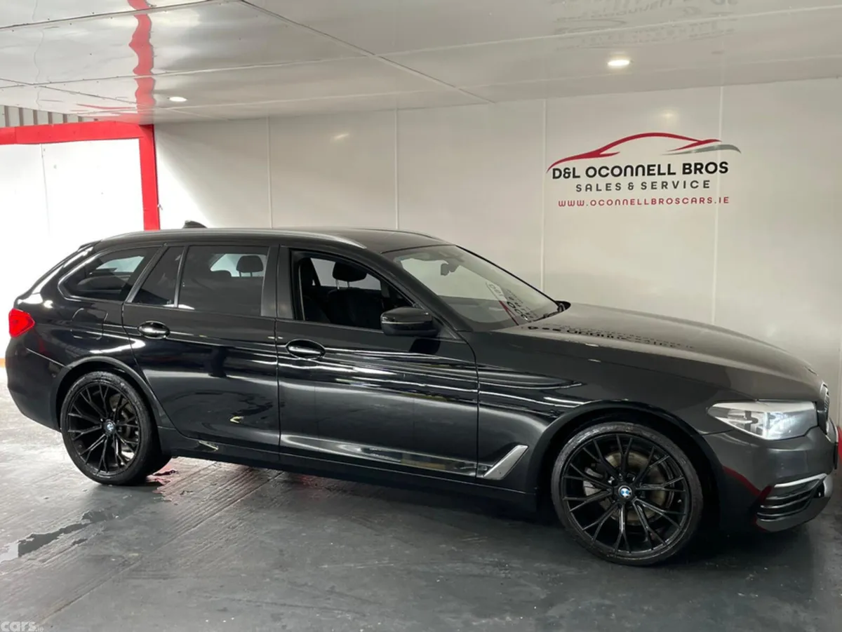 BMW 5-Series Estate, Diesel, 2018, Black