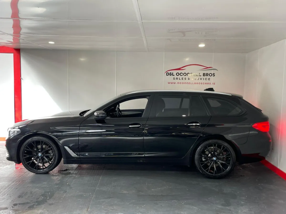 BMW 5-Series Estate, Diesel, 2018, Black