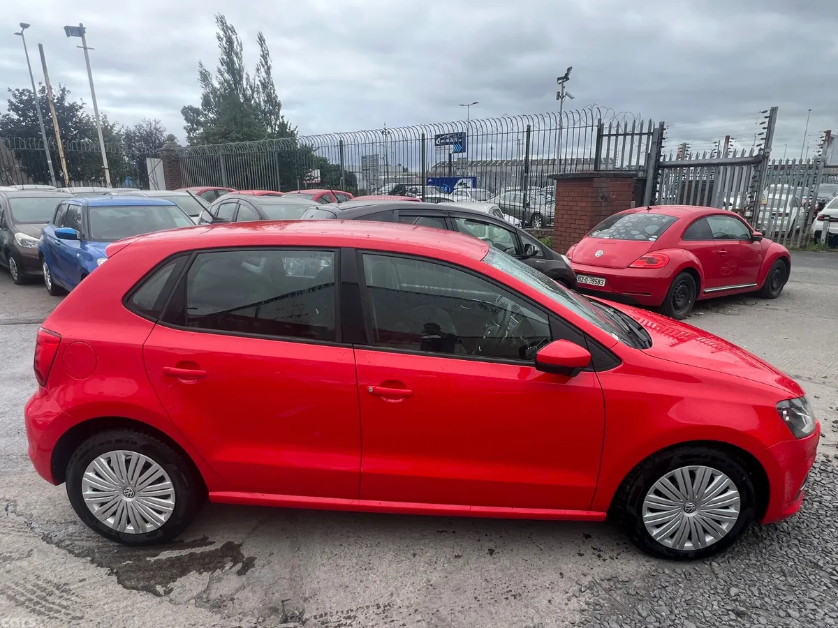 Volkswagen Polo Hatchback, Petrol, 2015, Red