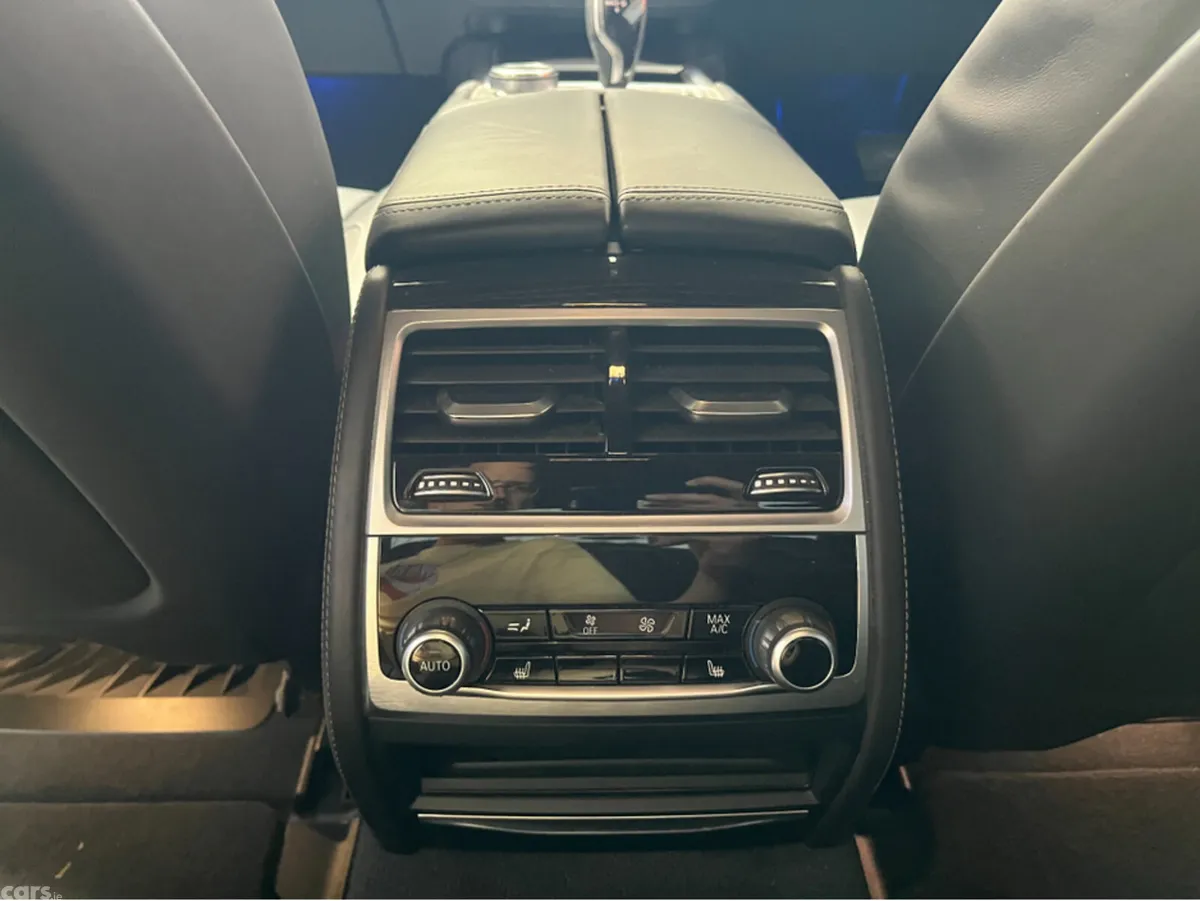 BMW 7-Series Saloon, Petrol Plug-in Hybrid, 2016, White