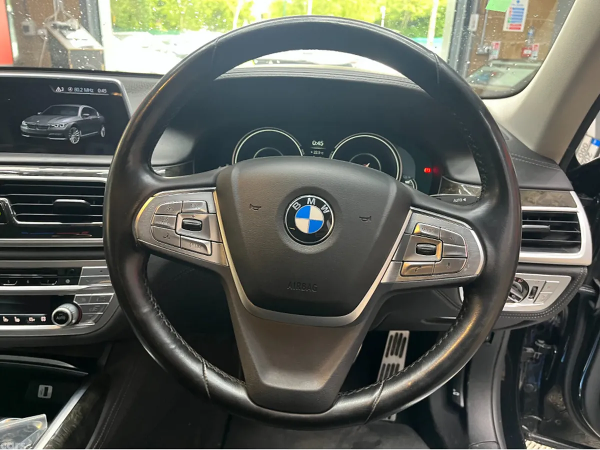 BMW 7-Series Saloon, Petrol Plug-in Hybrid, 2017, Black