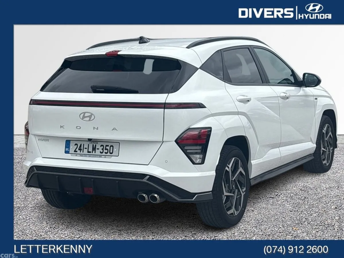 Hyundai KONA MPV, Petrol, 2024, White