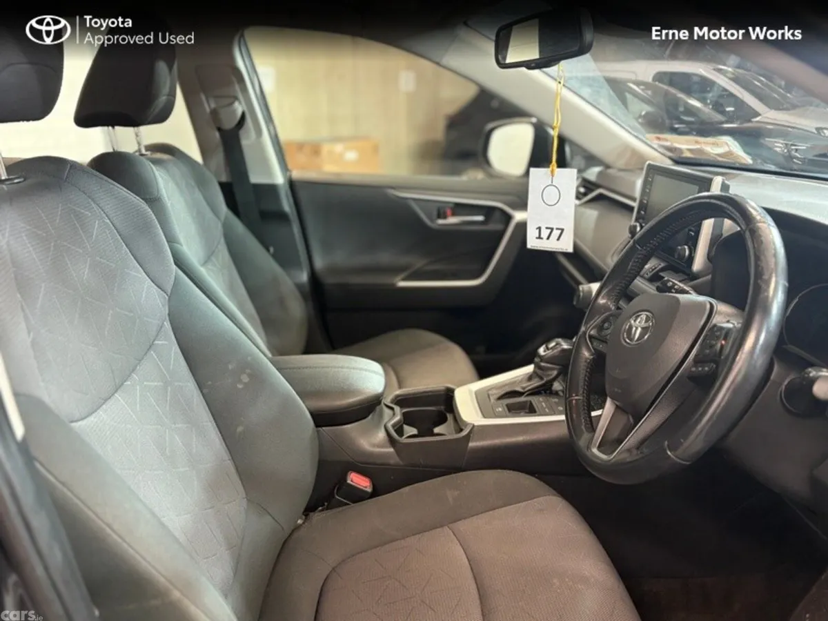 Toyota RAV4 SUV, Petrol Hybrid, 2019, Grey