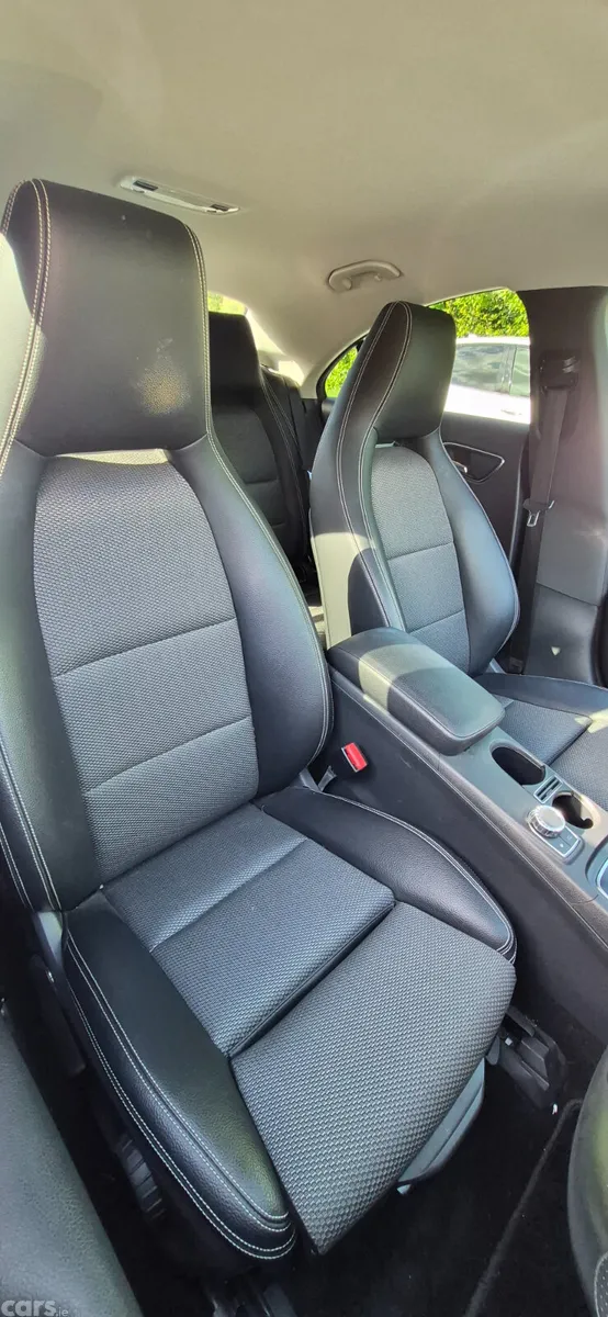 Mercedes-Benz CLA Saloon, Petrol, 2017, White